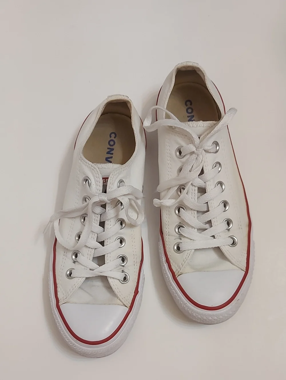 Converse White Low-Top Sneakers with Red Trim
